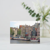 Amsterdam, huizen door het kanaal briefkaart (Staand voorkant)