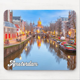 Amsterdam, Nederland, in de vroege avond Muismat