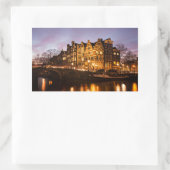 Amsterdamse grachtenpanden bij schemering rechthoe rechthoekige sticker (Tas)