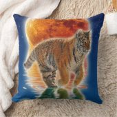Amur Tiger Cub & Moon Wildlife Fantasy Art Kussen (Deken)