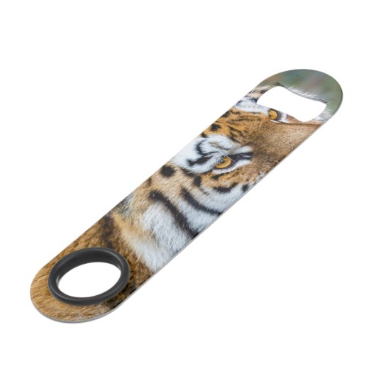 Amur Tiger Speed Flessenopener (Achterkant Gekanteld)