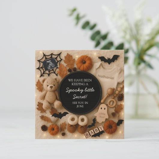 An adorable cozy fall pregnancy announcement  kaart (Staand voorkant)