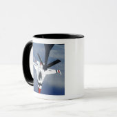 An Altus KC-135 Stratotanker Mok (Voorkant links)