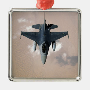 An Emirati F-16 Metalen Ornament