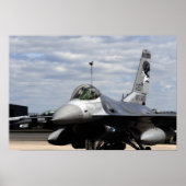 An F-16 Fighting Falcon Poster (Voorkant)