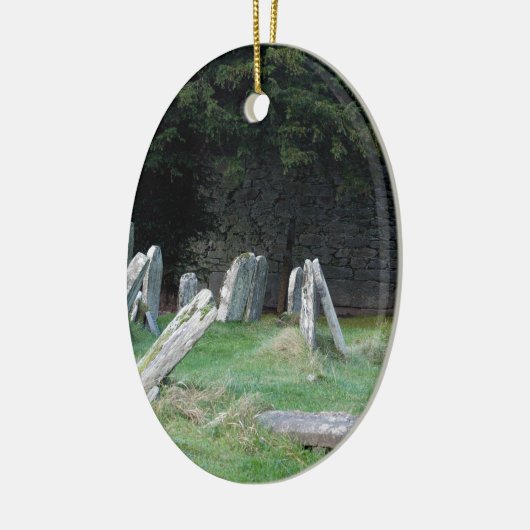 An Irish Grave Yard Keramisch Ornament (Links)