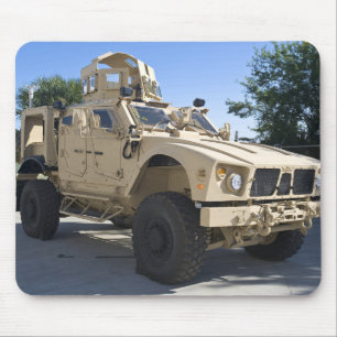 An Oshkosh M-ATV Muismat