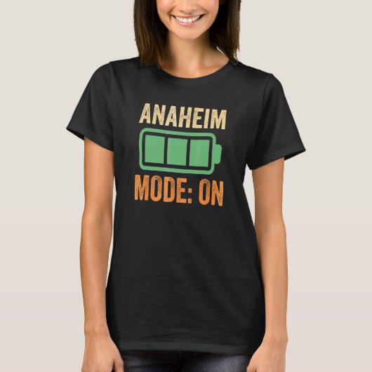 Anaheim-modus op batterijontwerp t-shirt (Voorkant)