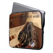 analoge camera in leder bruin hoesje laptop sleeve (Voorkant Links)