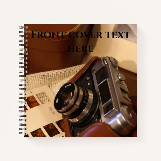  analoge camera in leder bruin hoesje notitieboek (Voorkant)