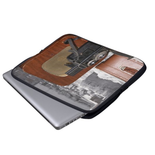  analoge camera-recorder en retro-radio laptop sleeve (Voorkant onderkant)