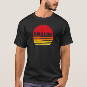 Analoog Zonsondergang Retro Esthetisch Audioontwer T-shirt