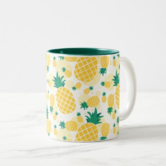 Ananas 11 oz Mok met twee tonen (Voorkant rechts)