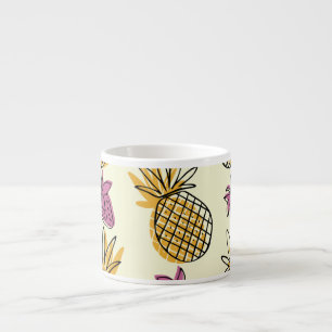 Ananas, aardbei textielontwerp. espresso kop