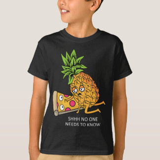 Ananas behoort tot de Pizza Lover Funny Food Pun T-shirt