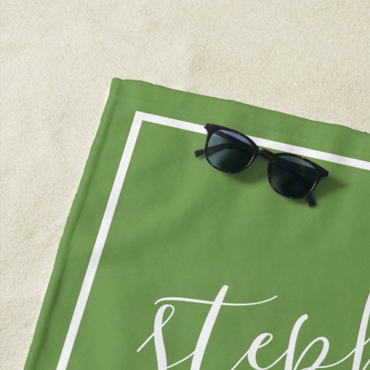 Ananas en Whimsical green handgeschreven name Strandlaken (In situ)