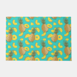 ananas in turkooiskleur deurmat