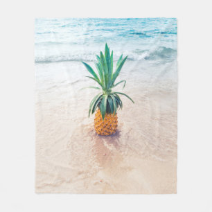 Ananas komt morgenochtend op het strand terecht. fleece deken