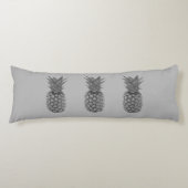 Ananas maakt deel uit van Light Silver Grey Lichaamskussen (Voorkant)