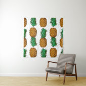 Ananas met bladeren. Naadloos patroon met tropi Wandkleed (In situ)