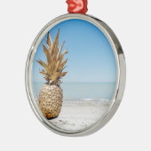 Ananas op het strand metalen ornament (Links)