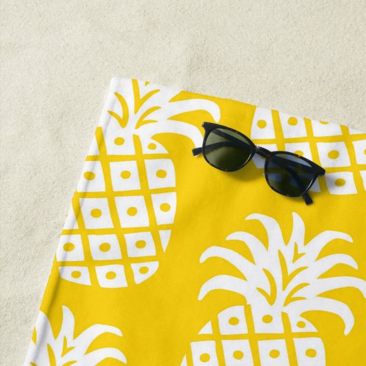 Ananas Patroon Geel & Wit Strandlaken (In situ)