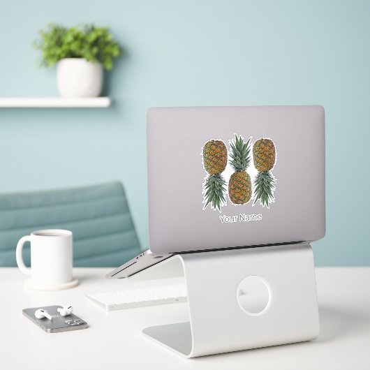 Ananas Retro Veganistisch en Vegetarisch Fruit Sticker (Laptop op bureau)