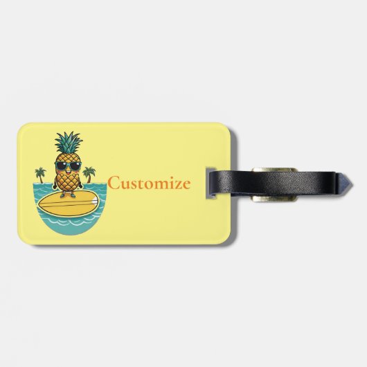 Ananas Surfer Rides Een Wave Thunder_Cove Bagagelabel (Achterkant horizontaal)