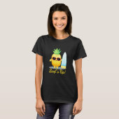Ananas - Surfs Up - Zomerstrand T-shirt (Voorkant volledig)