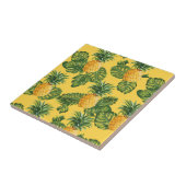 ananassen en tropische bladeren op goud tegeltje (Zijkant)