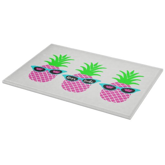 ananassen met "DIVAtude" en Tiaras Snijplank (Hoek)