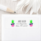 ananassen met "DIVAtude"-label Etiket (Insitu)