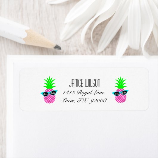 ananassen met "DIVAtude"-label Etiket (Insitu)