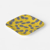 ananassen op goud papieren bordje (Gebogen)