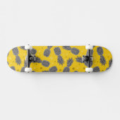 ananassen op goud skateboard (Horizontaal)