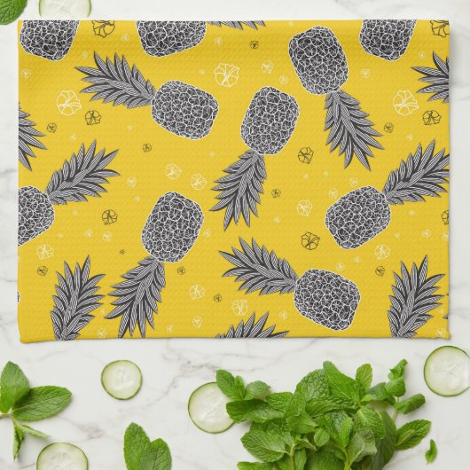 ananassen op goud theedoek (Gevouwen)