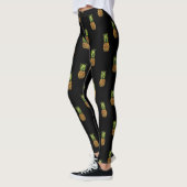 ananassen op zwarte leggings (Links)