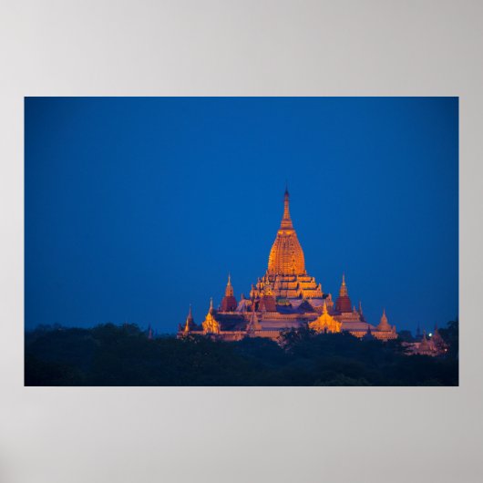 Ananda Tempel bij schemering Poster (Voorkant)