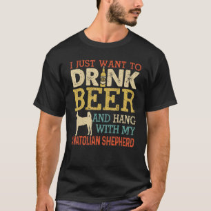 Anatolian Shepherd Drink Beer Hang met Dog Fu T-shirt