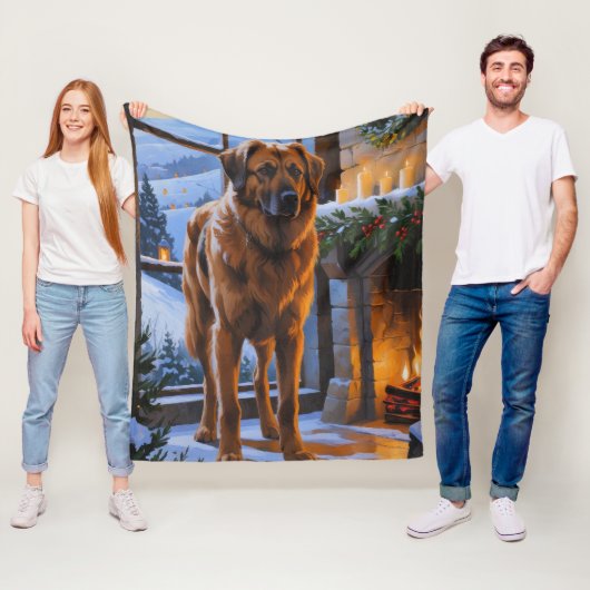 Anatolian Shepherd With Christmas Lights Holiday Fleece Deken (In situ)