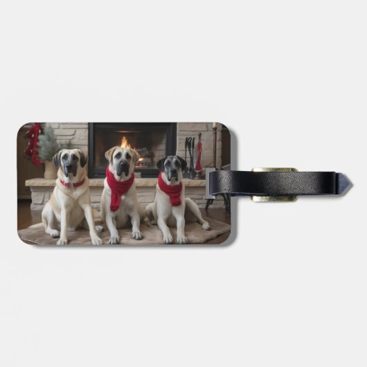 Anatolische herder bij de open haard Kerstmis Bagagelabel (Achterkant horizontaal)