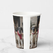 Anatolische herder bij de open haard Kerstmis Papieren Bekers (Rechts)