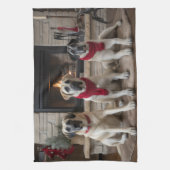 Anatolische herder bij de open haard Kerstmis Theedoek (Verticaal)