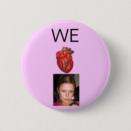 Anatomic Heart Casey Pink Ronde Button 5,7 Cm (Voorkant)