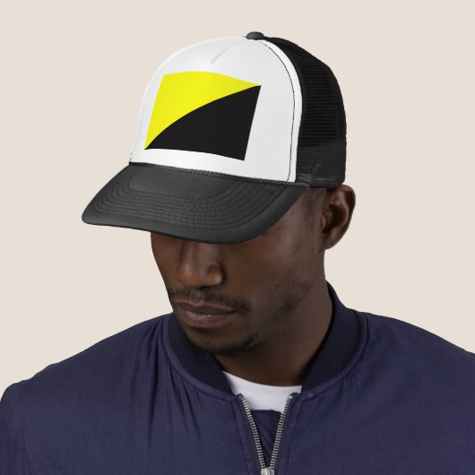 Ancap Anarchocapitalist Flag Trucker Pet (In situ)