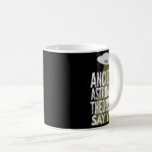 Ancient Astronaut Theoristen zeggen ja Koffiemok (Voorkant rechts)