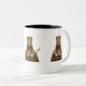 Ancient Egyptian Royalty Mug – Whimsical Pharaoh D Tweekleurige Koffiemok (Voorkant rechts)