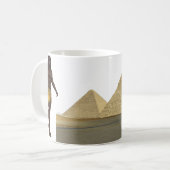 “Ancient Egyptian Warrior Mug | Pyramid of Giza De Koffiemok (Voorkant links)