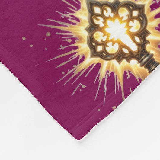 Ancient Fantasy Key with Magical Light – Radiant E Fleece Deken (Hoek)