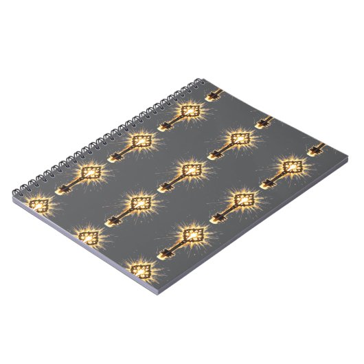 Ancient Fantasy Key with Magical Light – Radiant E Notitieboek (Linkerzijde)